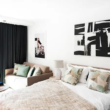Cosmopolitan Seefeld Apartment