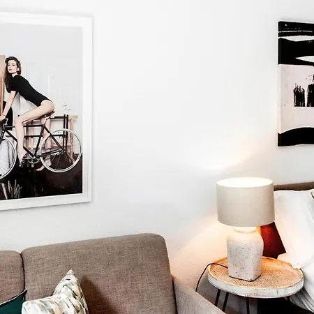 Cosmopolitan Seefeld דירה *