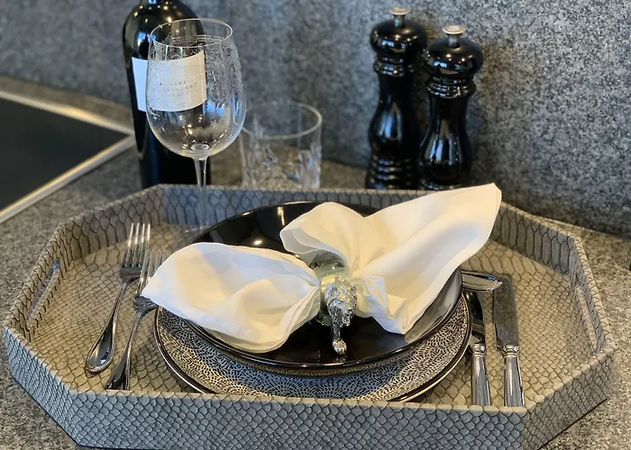 Cosmopolitan Seefeld زيورخ