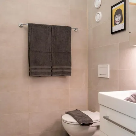 Cosmopolitan Seefeld Appartement