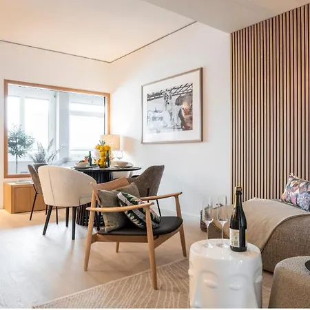 Cosmopolitan Seefeld Апартаменты *